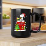 Atlanta Braves Snoopy Christmas Celebration With Woodstock And Gifts 2 mug.jpg