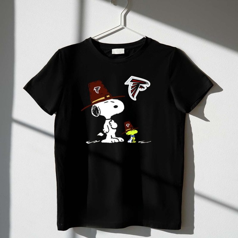 Atlanta Falcons Snoopy Thanksgiving Pilgrim Hats 1 T Shirt