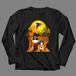 Atlanta Falcons Snoopy and Charlie Brown Halloween Pumpkin Moon Scene 4 Long Sleeves