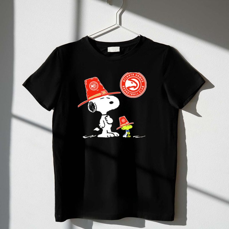 Atlanta Hawks Basketball Club Snoopy Woodstock Fan Hat 1 T Shirt