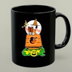 Baltimore Orioles Halloween Snoopy Reading On Doghouse With Woodstock And Pumpkins 1 mug.jpg