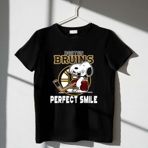 Boston Bruins Snoopy Perfect Smile Shirt