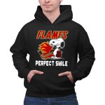 Calgary Flames Snoopy Perfect Smile 2 Hoodie.jpg