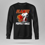 Calgary Flames Snoopy Perfect Smile 9 Sweatshirt.jpg
