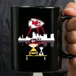 Charlie Brown And Snoopy Dog Watching Kansas City Chiefs 3 mug.jpg