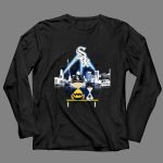 Charlie Brown And Snoopy Watching City Chicago White Sox 4 Long Sleeves.jpg