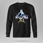 Charlie Brown And Snoopy Watching City Chicago White Sox 9 Sweatshirt.jpg