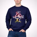 Charlie Brown And Snoopy Watching City Columbus Blue Jackets 3 Sweatshirt.jpg