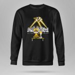 Charlie Brown And Snoopy Watching City Nashville Predators 9 Sweatshirt.jpg