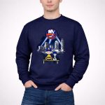 Charlie Brown And Snoopy Watching City New York Islanders 3 Sweatshirt.jpg