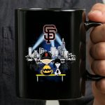 Charlie Brown And Snoopy Watching City San Francisco Giants 3 mug 1.jpg