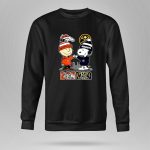 Charlie Brown Denver Broncos touch hand Snoopy Denver Nuggets skyline 9 Sweatshirt