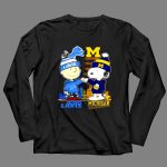 Charlie Brown Detroit Lions vs Snoopy Michigan Wolverines city skyline 4 Long Sleeves.jpg