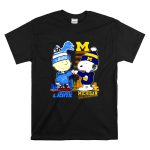 Charlie Brown Detroit Lions vs Snoopy Michigan Wolverines city skyline T Shirt 6.jpg