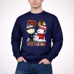 Charlie Brown Fist Bump Snoopy Chicago Bears And Chicago Blackhawks 3 Sweatshirt