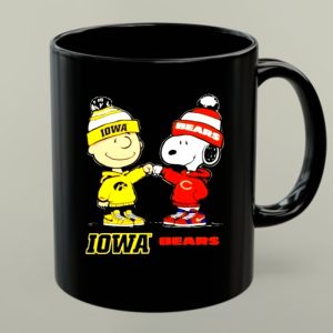 Charlie Brown Fist Bump Snoopy Iowa Hawks X Chicago Bears 1 mug.jpg