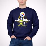 Charlie Brown Snoopy Steelers Skyline Reflection 3 Sweatshirt