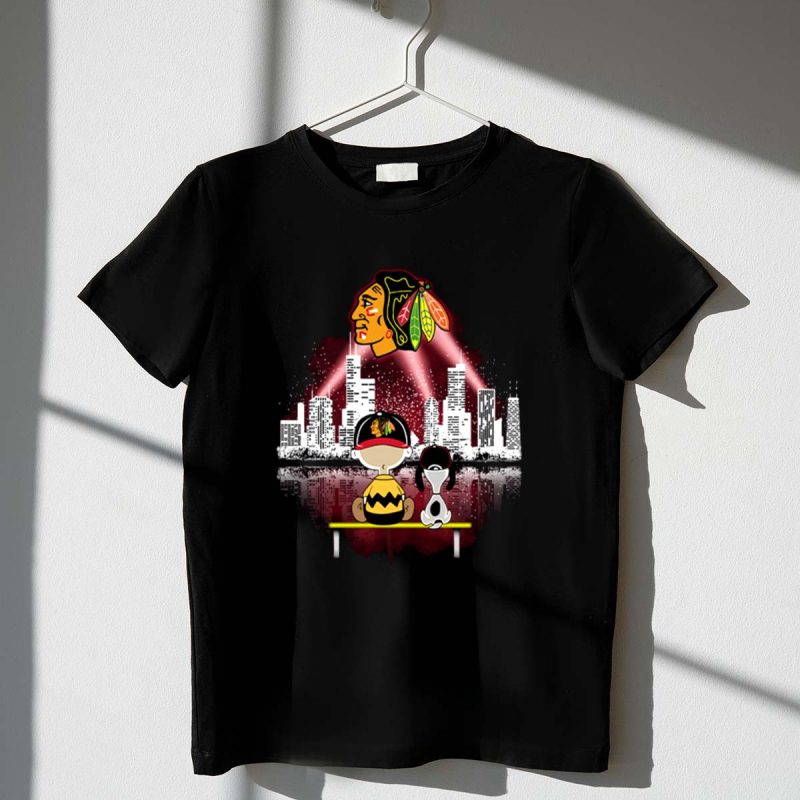 Charlie Brown Snoopy Watching City Chicago Blackhawks 1 T Shirt