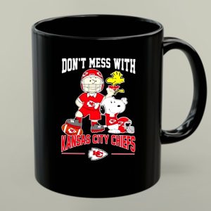 Charlie Brown Snoopy and Woodstock Dont Mess With Kansas City Chiefs 1 mug.jpg