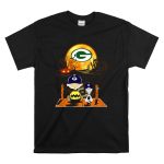 Charlie Brown and Snoopy Halloween Scene with Green Bay Packers T Shirt 6