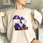 Charlie Brown and Snoopy Wear Clothing LSU Tigers 3 Sweatshirt 1.jpg