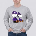 Charlie Brown and Snoopy Wear Clothing LSU Tigers 6 Long Sleeves 1.jpg