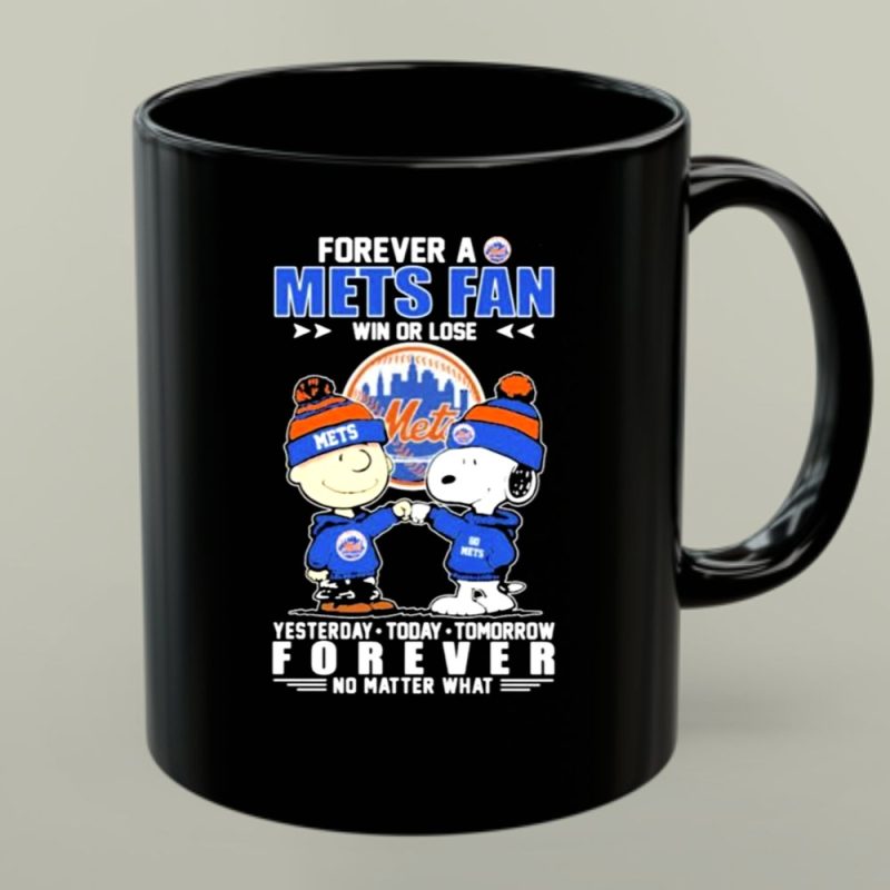 Charlie Brown And Snoopy Fist Bump Forever A Ny Mets Fan Win Or Lose No Matter What 1 Mug.jpg