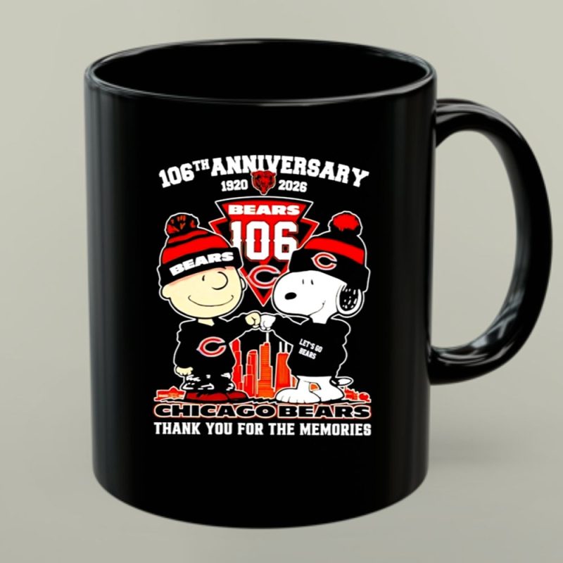 Chicago Bears Charlie Brown And Snoopy 106Th Anniversary 1920 2026 Thank You For The Memories 1 Mug.jpg