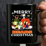 Chicago Bears Snoopy Merry Christmas Peanuts Holiday 3 mug.jpg