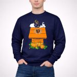 Chicago Bears Snoopy and Pumpkins House 3 Sweatshirt