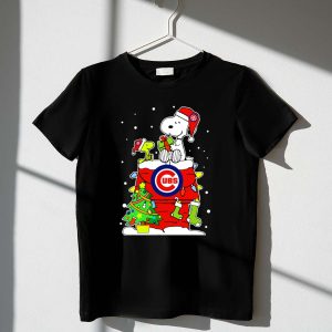 Chicago Cubs Snoopy Christmas Peanuts Woodstock Holiday Gift Shirt
