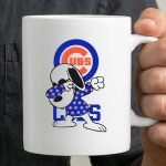 Chicago Cubs Snoopy Dabbing 3 mug.jpg