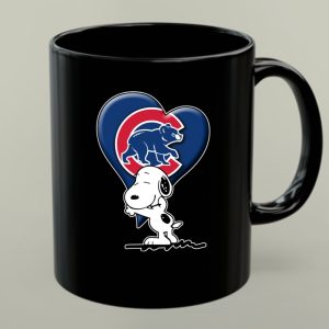 Chicago Cubs Snoopy Heart Hug 1 mug.jpg