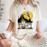 Chicago White Sox Snoopy X Charlie Brown Sit Under Moon Peanuts Halloween T Shirt 7.jpg
