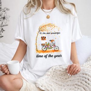 Cincinnati Bengals Snoopy Its The Most Wonderful Time Of The Year Autumn 1 T Shirt