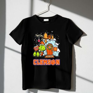 Clemson Tigers Grinch and Snoopy Nuts Welcome Christmas 1 T Shirt.jpg