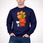 Clemson Tigers Snoopy Christmas Lights Dog House Peanuts Football 3 Sweatshirt.jpg