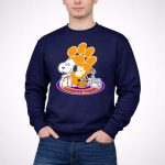 Clemson Tigers Snoopy Paw Print Helmet 3 Sweatshirt.jpg