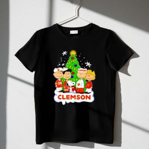 Clemson Tigers Snoopy and the Peanuts Christmas 1 T Shirt.jpg