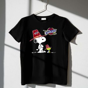 Cleveland Cavaliers Snoopy and Woodstock in Cavaliers Hats 1 T Shirt