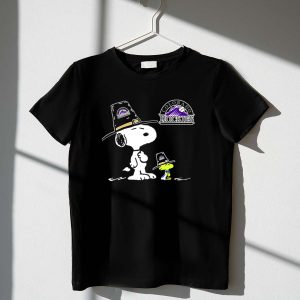 Colorado Rockies Snoopy Woodstock Pilgrim Hat 1 T Shirt.jpg