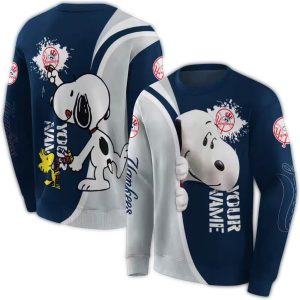 Custom Name New York Yankees Snoopy AOP Sweatshirt 1.jpg
