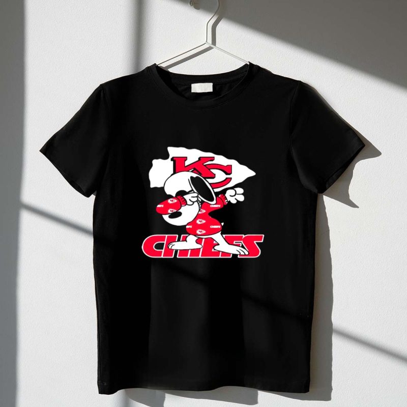 Dabbing Snoopy Wear Kansas City Chiefs 1 T Shirt
