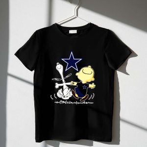 Dallas Cowboys Peanuts Snoopy And Charlie Brown Dancing Star 1 T Shirt