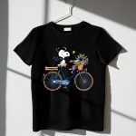Dallas Cowboys Snoopy on Bicycle with Flowers and Star Basket 1 T Shirt