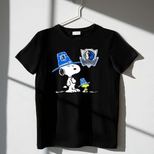 Dallas Mavericks Snoopy and Woodstock Pilgrim Hats 1 T Shirt