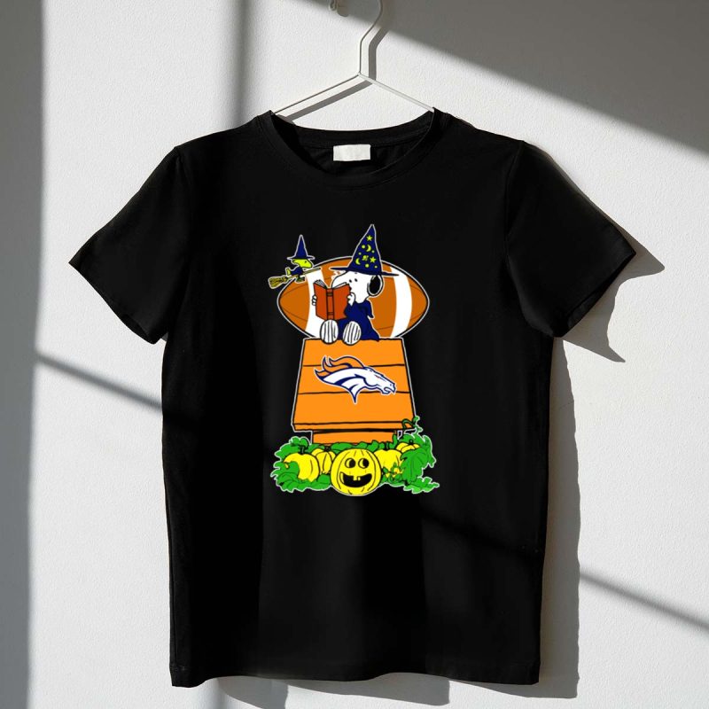 Denver Broncos Snoopy Halloween Football Wizard Pumpkin Scene 1 T Shirt