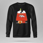 Denver Broncos Snoopy Woodstock Football Doghouse 9 Sweatshirt