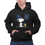Detroit Tigers Snoopy Woodstock Pilgrim Hats 2 Hoodie.jpg