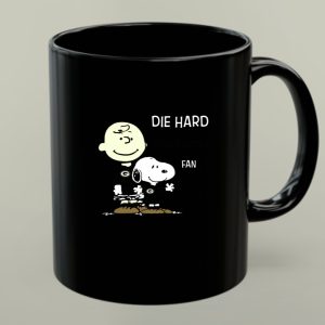 Die Hard Packers Fan Snoopy and Charlie Brown 1 mug.jpg